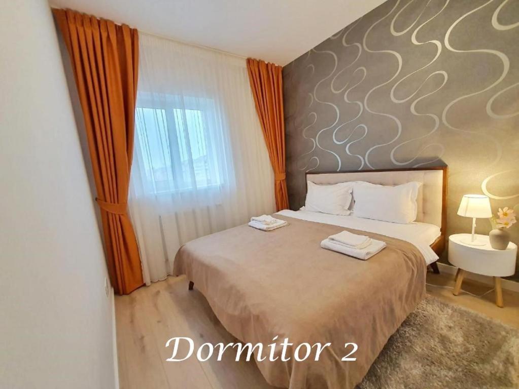 Elias Central Apartment - 2 Bedrooms & Free Parking أرادايا المظهر الخارجي الصورة
